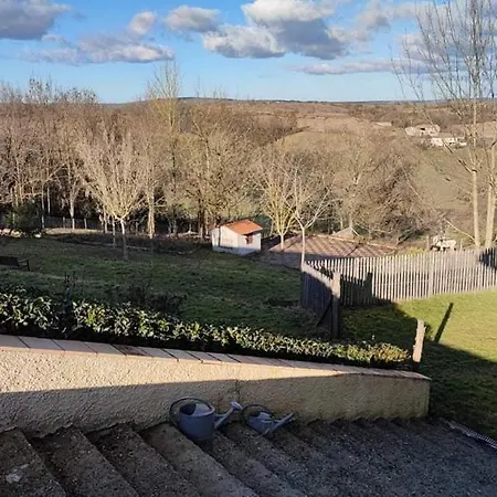 בית אירוח De Treilles *