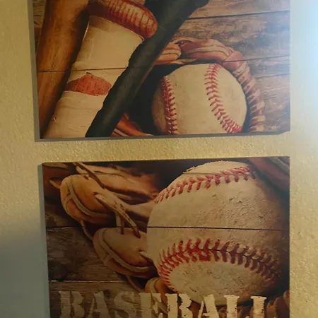 De Treilles בית אירוח *