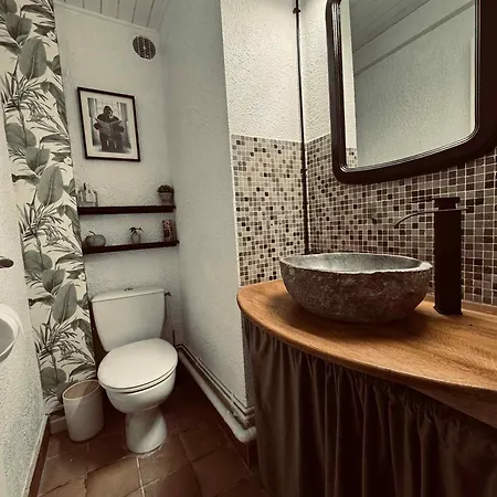 Δωμάτια σε οικογενειακή κατοικία De Treilles *